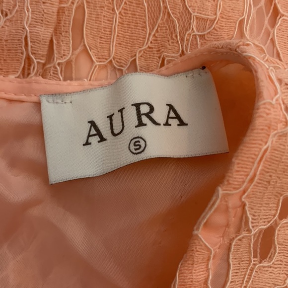 NWT Aura Peachy Pink Lace Romper - Picture 9 of 13